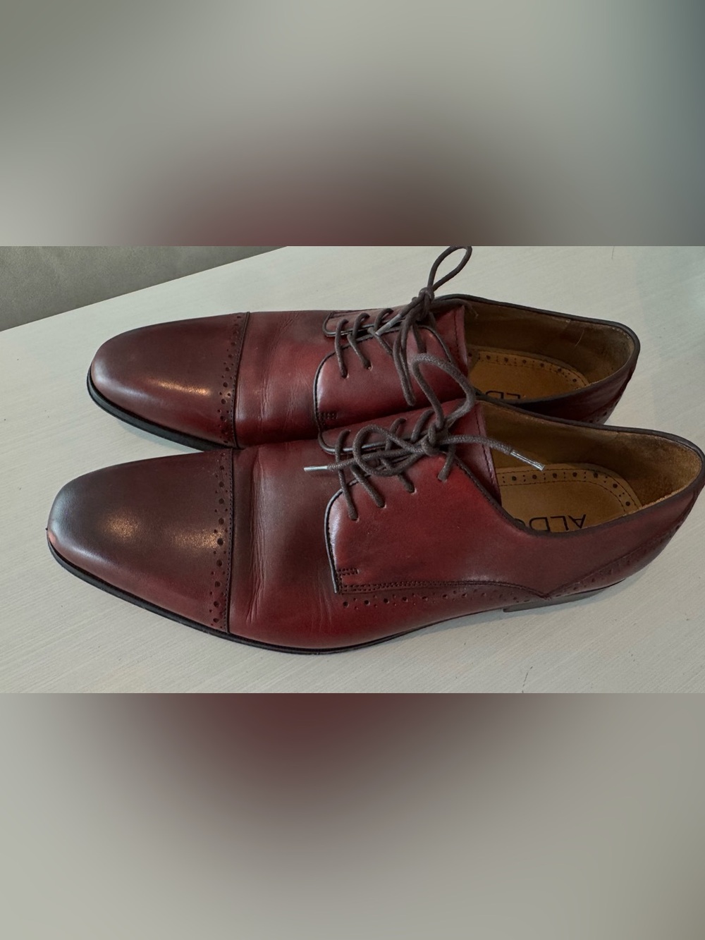ALDO Men’s Oxblood Leather Cap Toe Oxford Dress Shoes – Size 13